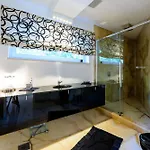 Grande, Modernist Exterior, Fendi Interior, Special House Overlooking Sea Willa *