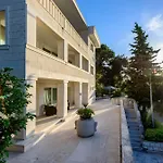 Grande, Modernist Exterior, Fendi Interior, Special House Overlooking Sea * Dubrownik
