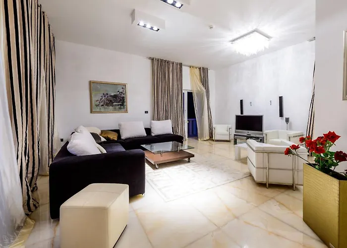 빌라 Grande, Modernist Exterior, Fendi Interior, Special House Overlooking Sea 두브로브니크