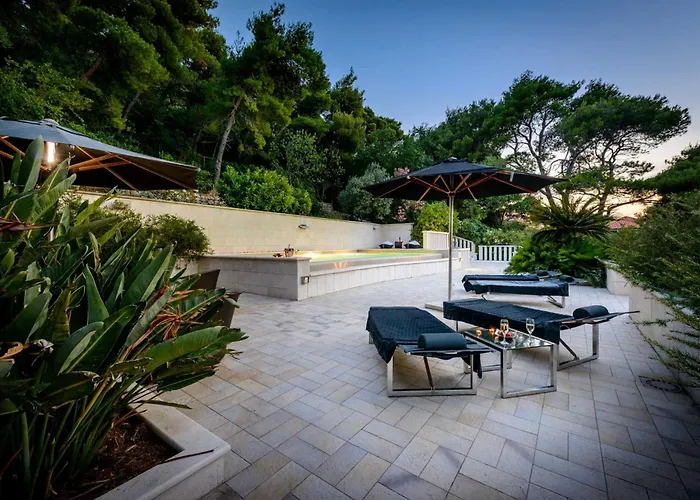 Grande, Modernist Exterior, Fendi Interior, Special House Overlooking Sea