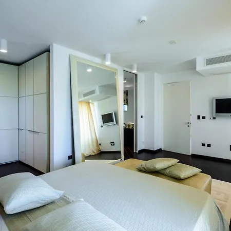 Villa Grande, Modernist Exterior, Fendi Interior, Special House Overlooking Sea Dubrovnik