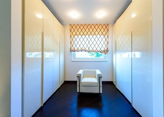Grande, Modernist Exterior, Fendi Interior, Special House Overlooking Sea Villa *
